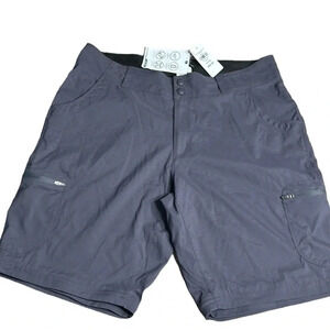 L.L.Bean  shorts Women size 14 . Utility shorts. 4 zipper pockets plus 2 more.